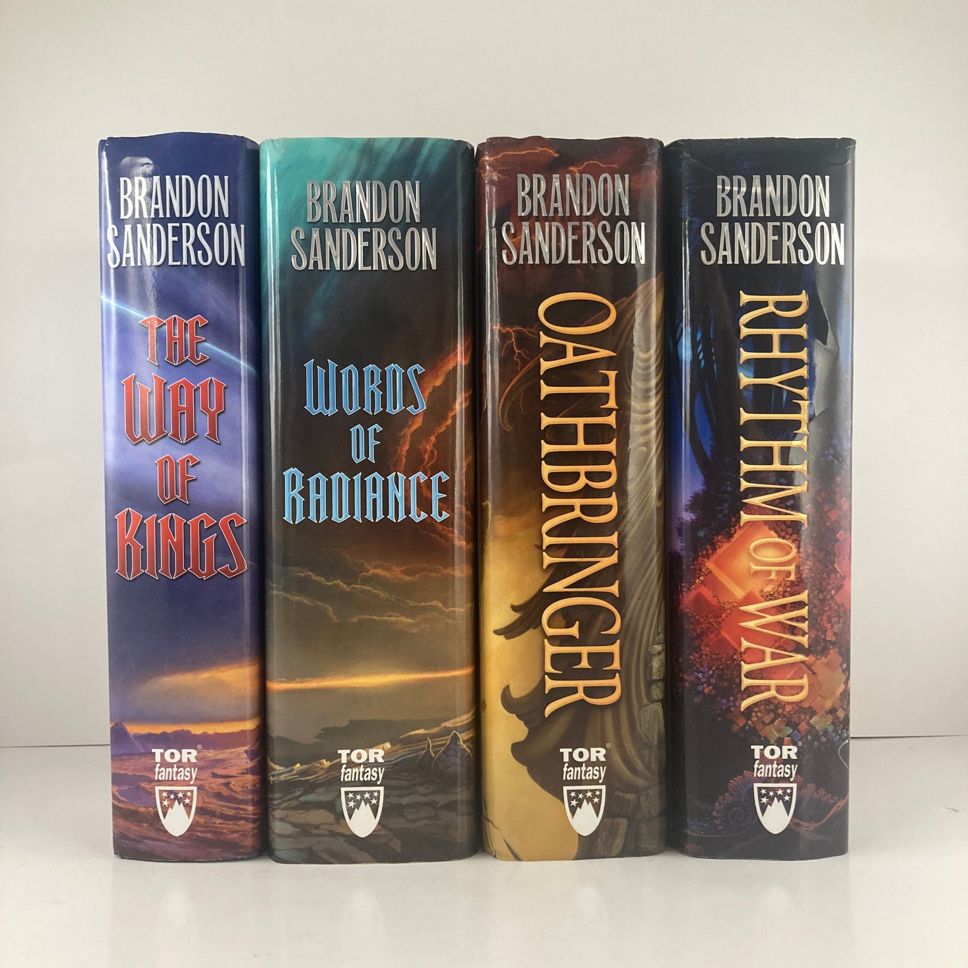 THE STORMLIGHT ARCHIVE® SERIES