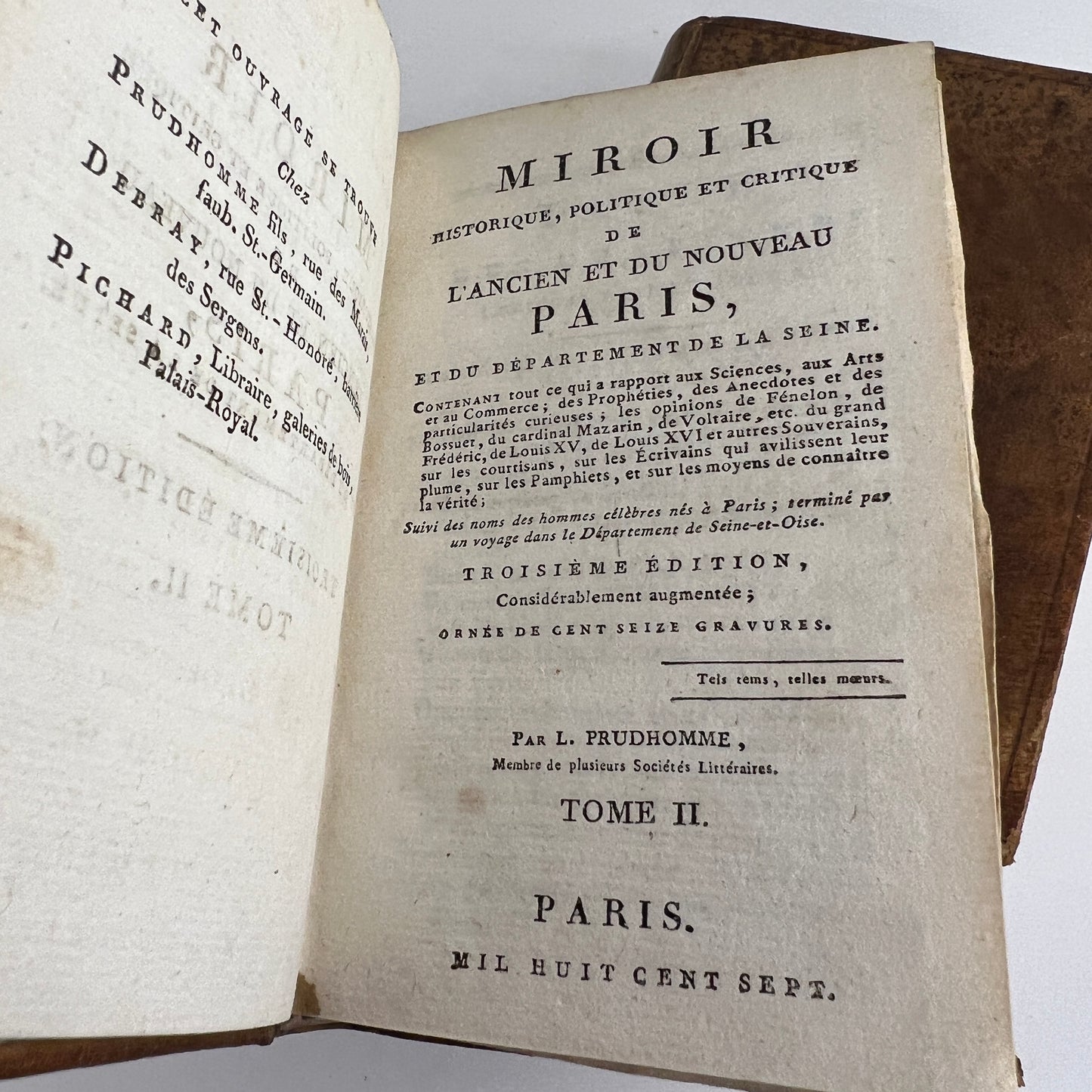 Miroir Historique, Politique et Critique de L'ancien et du Nouveau Paris (2 Vol)