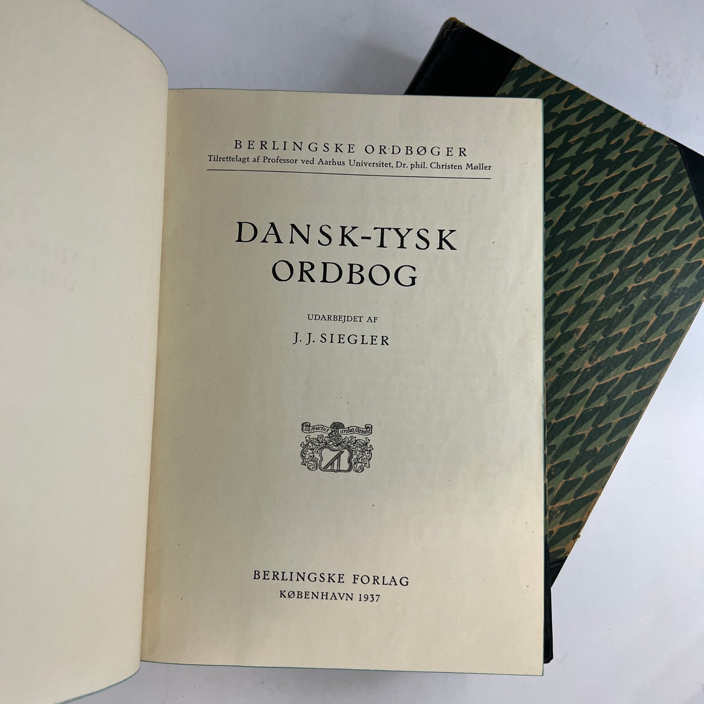 Berlingske Ordboger Set of 2 (Danish)